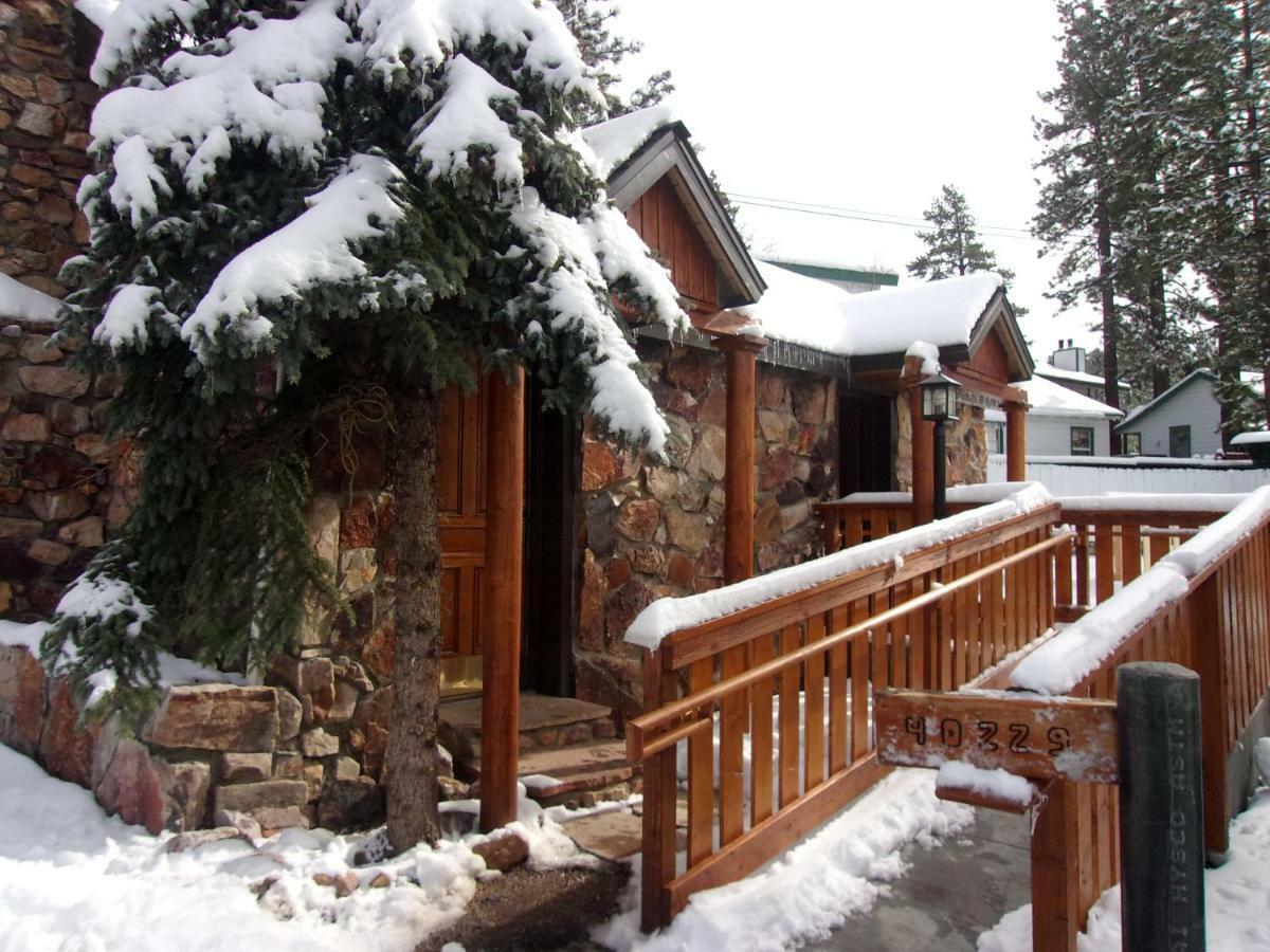 Embers Lodge & Cabins Біг-Бер-Лейк Екстер'єр фото