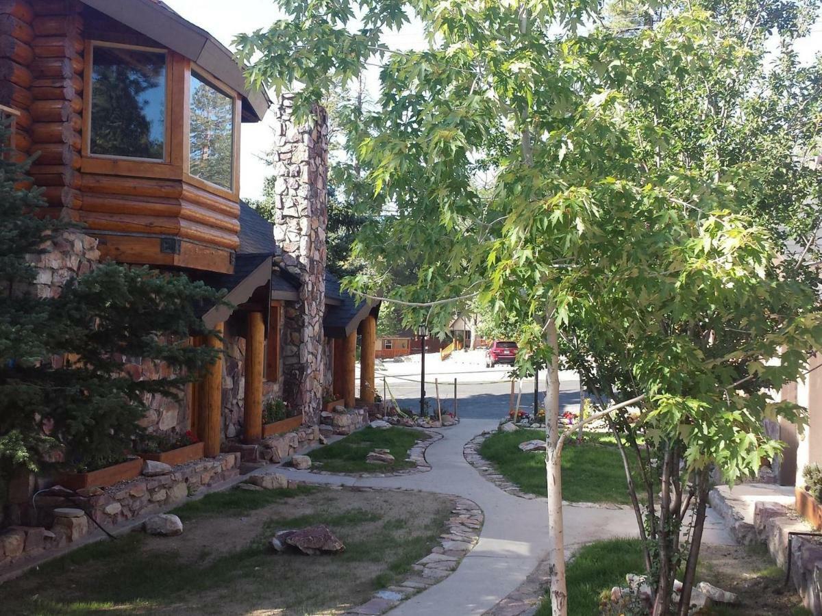 Embers Lodge & Cabins Біг-Бер-Лейк Екстер'єр фото